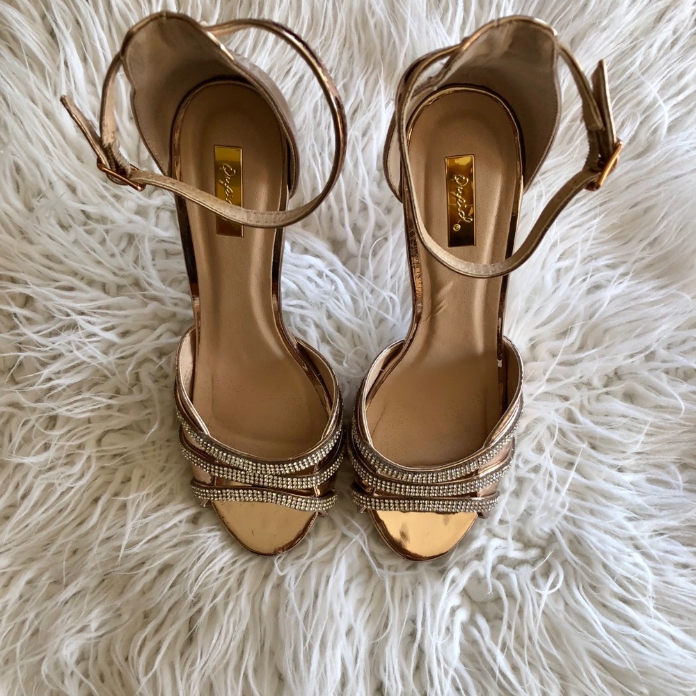 Quipus Gold Bridal Collection Stiletto